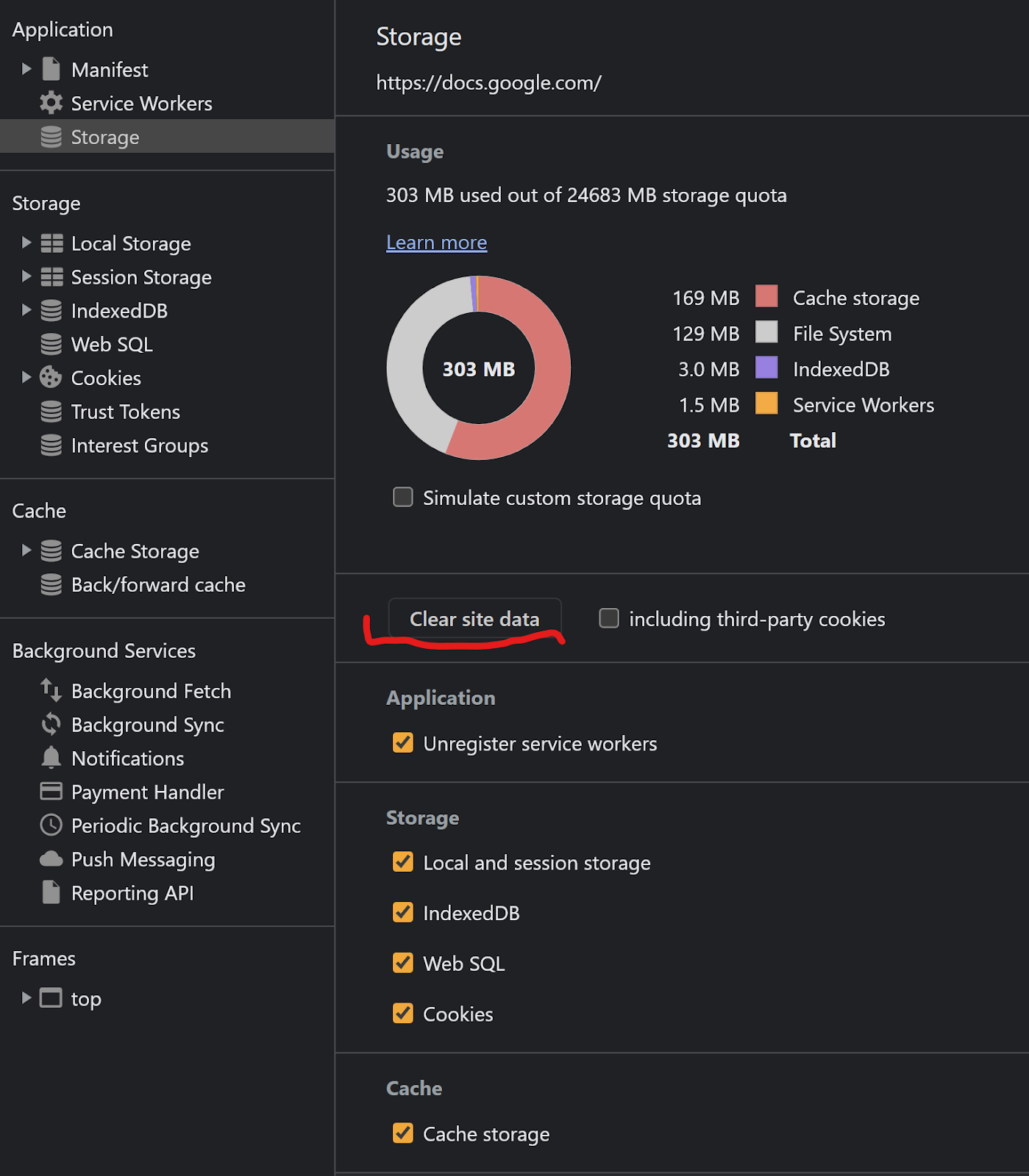 Ukázka, kde se v Application nachází možnost smazat cache a dat DevTools panel Application otevřený na Storage